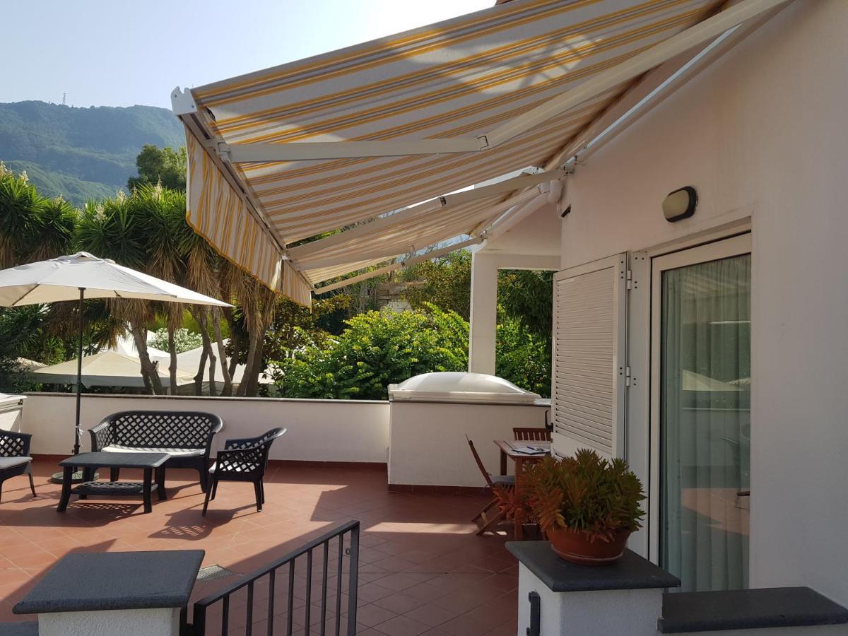 La Terrazza Dell^Ippocampo #Seaview Apartment Ischia Buitenkant foto