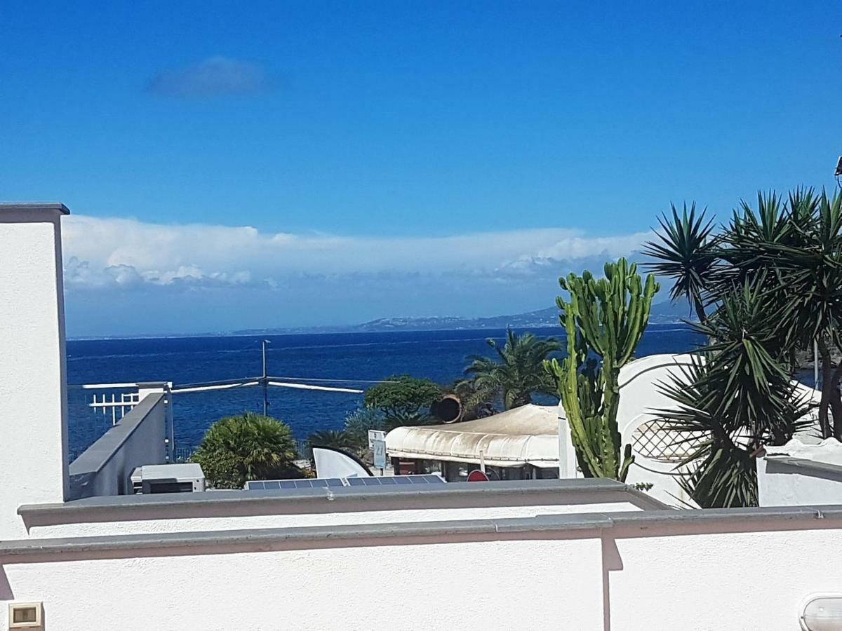 La Terrazza Dell^Ippocampo #Seaview Apartment Ischia Buitenkant foto