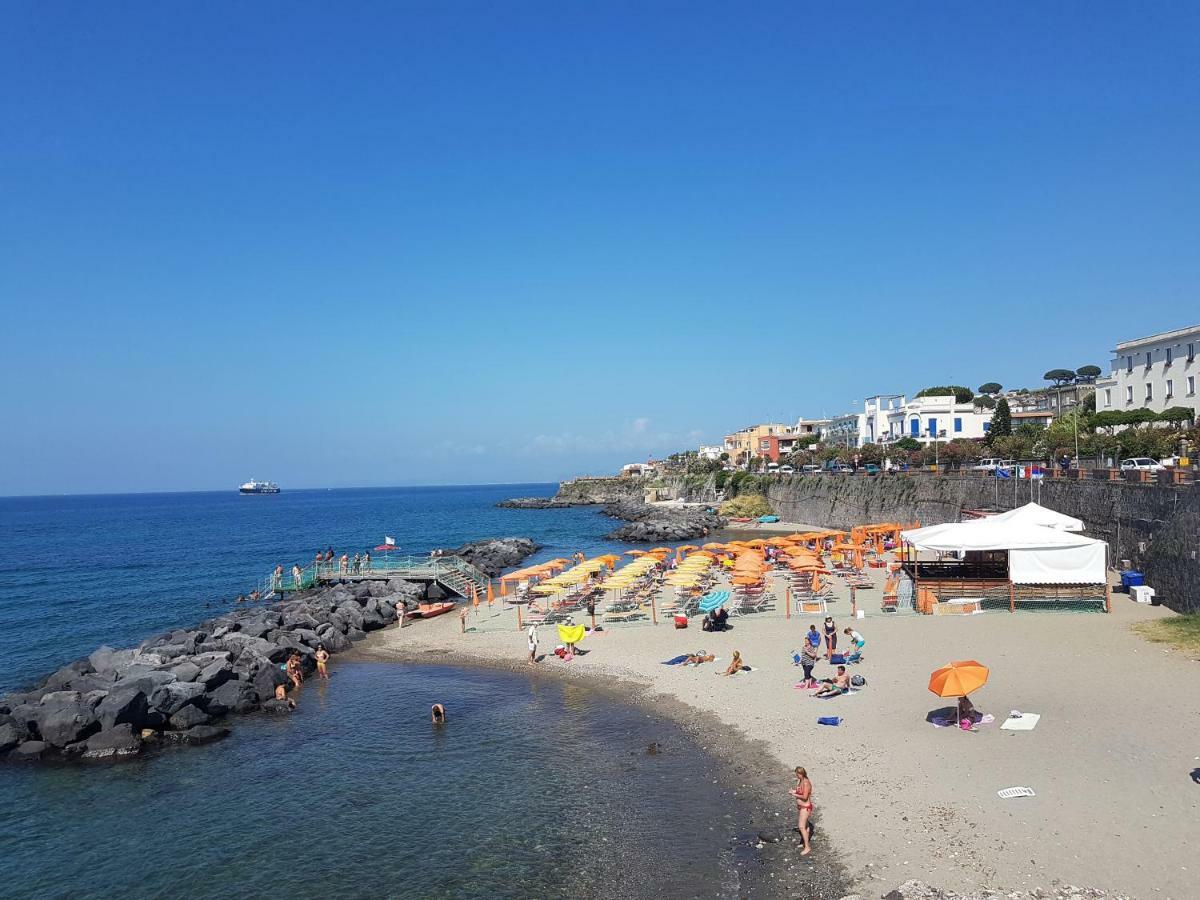 La Terrazza Dell^Ippocampo #Seaview Apartment Ischia Buitenkant foto