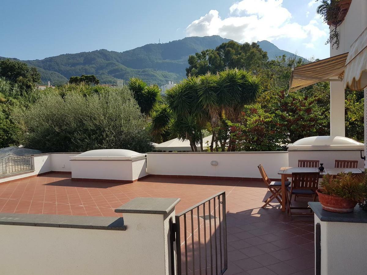 La Terrazza Dell^Ippocampo #Seaview Apartment Ischia Buitenkant foto